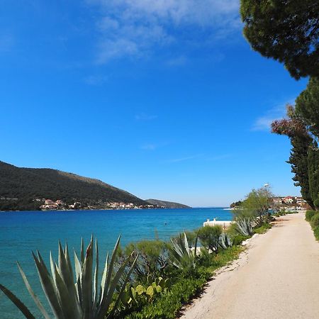 Arte Oliva Bed & Breakfast Grebastica Bagian luar foto