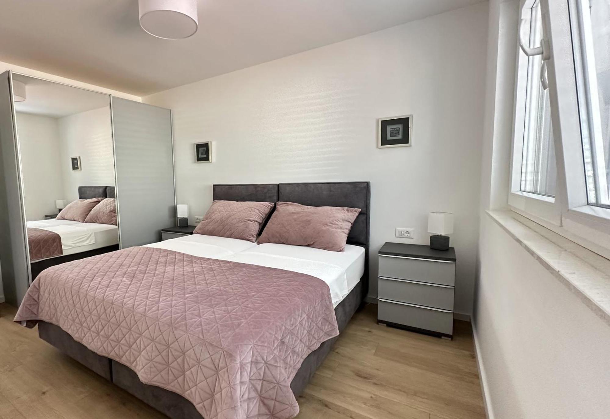 Arte Oliva Bed & Breakfast Grebastica Bagian luar foto