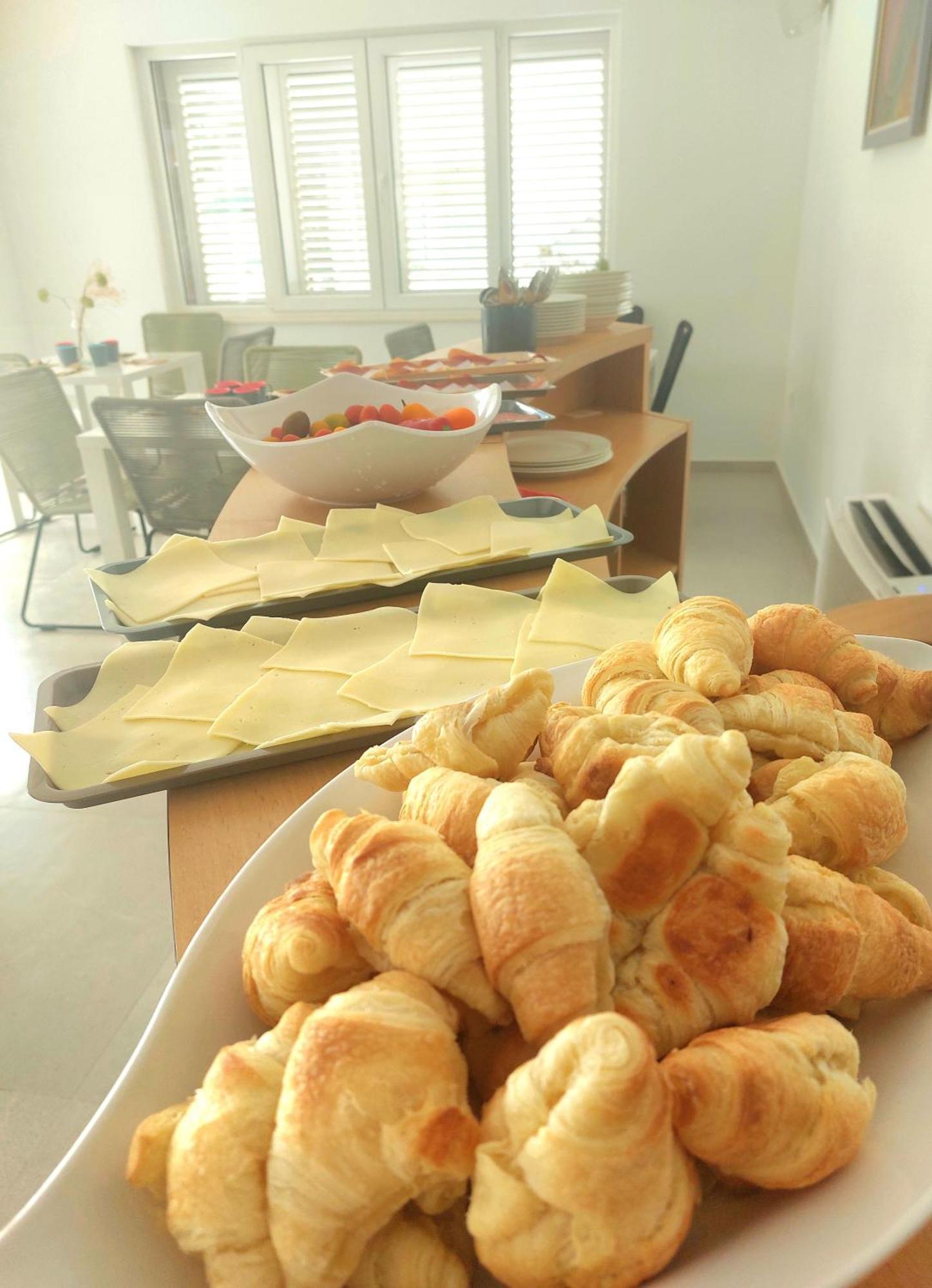 Arte Oliva Bed & Breakfast Grebastica Bagian luar foto